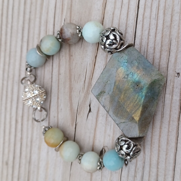 Handmade precious stones Bracelet 7 1/2 inches - Picture 7 of 13